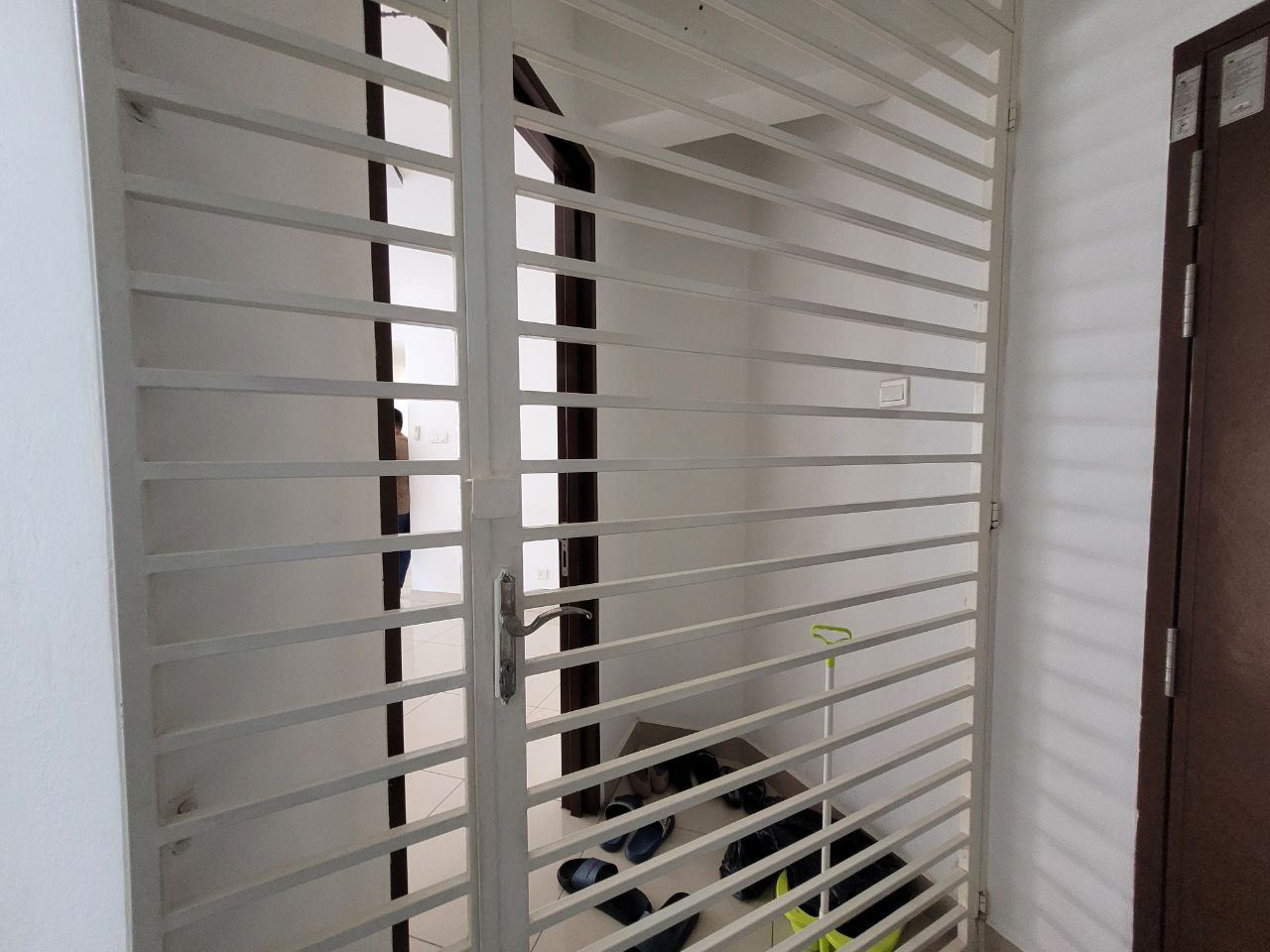 Newly Paint Putra 1 Apartment Bandar Seri Putra - photo 2