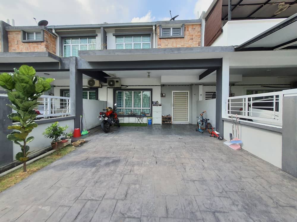 Facing Open 2 Storey Raflessia Tmn Pelangi