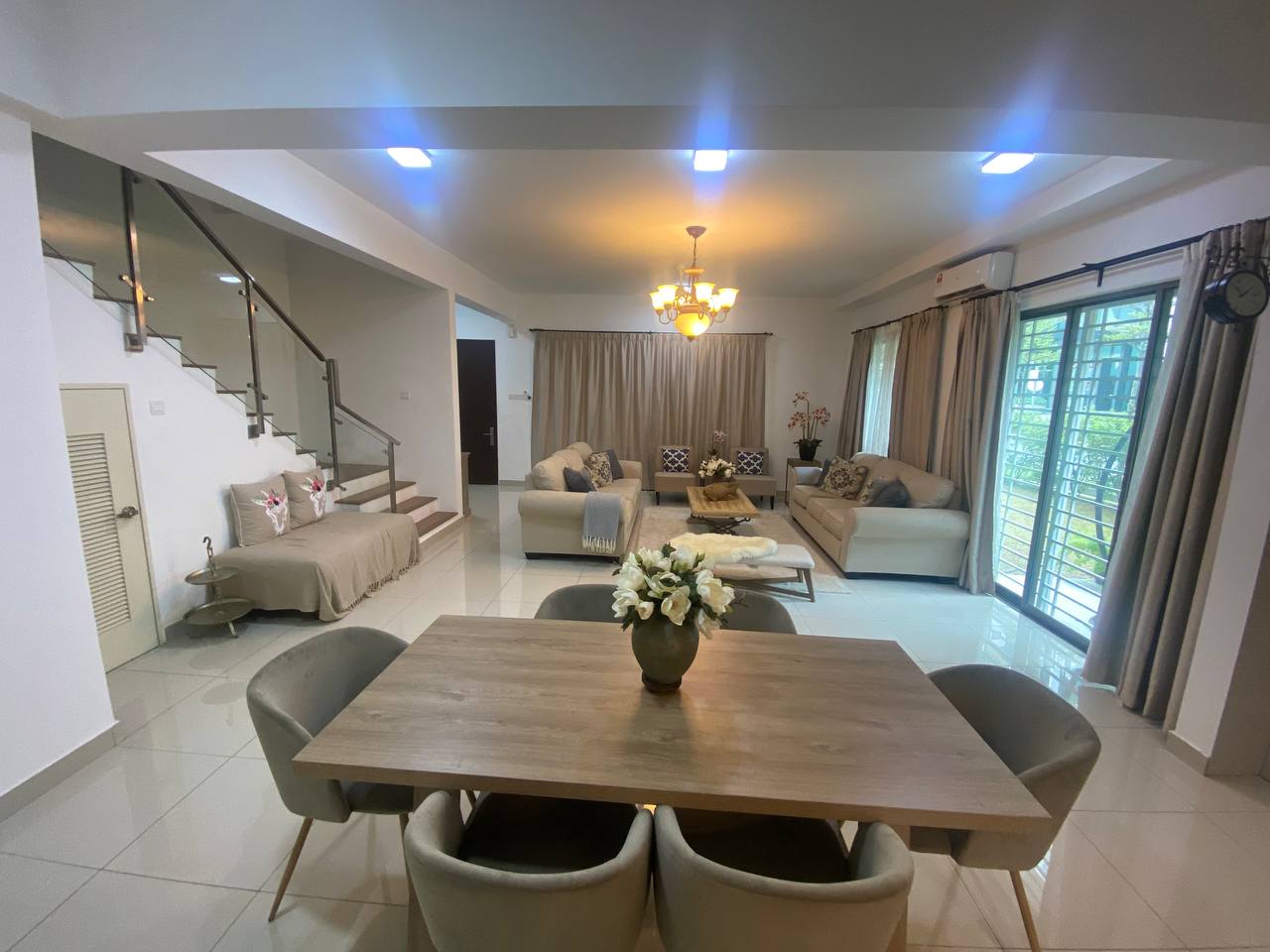FULLY FURNISH CORNER 5r5b 3237sqft 3Stry House - photo 3
