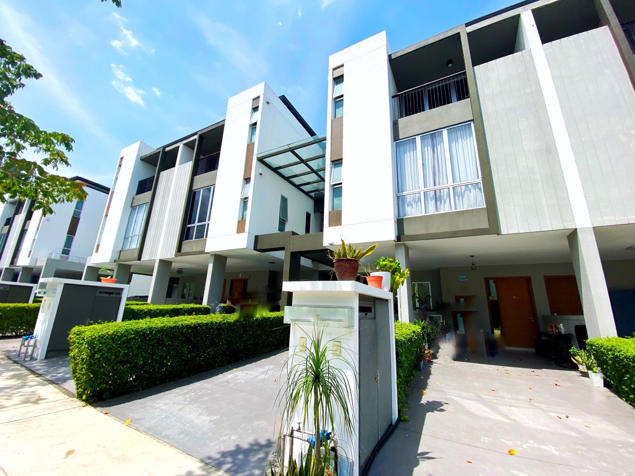 LAKE VIEW 4r5b 2658sft Ridgefield Residence Kajang