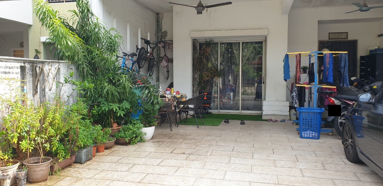EXTENDED KITCHEN Double Storey House Sungai Buloh