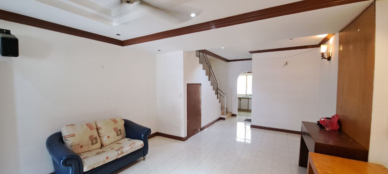 Renovated Fully Extended Kitchen Double Storey