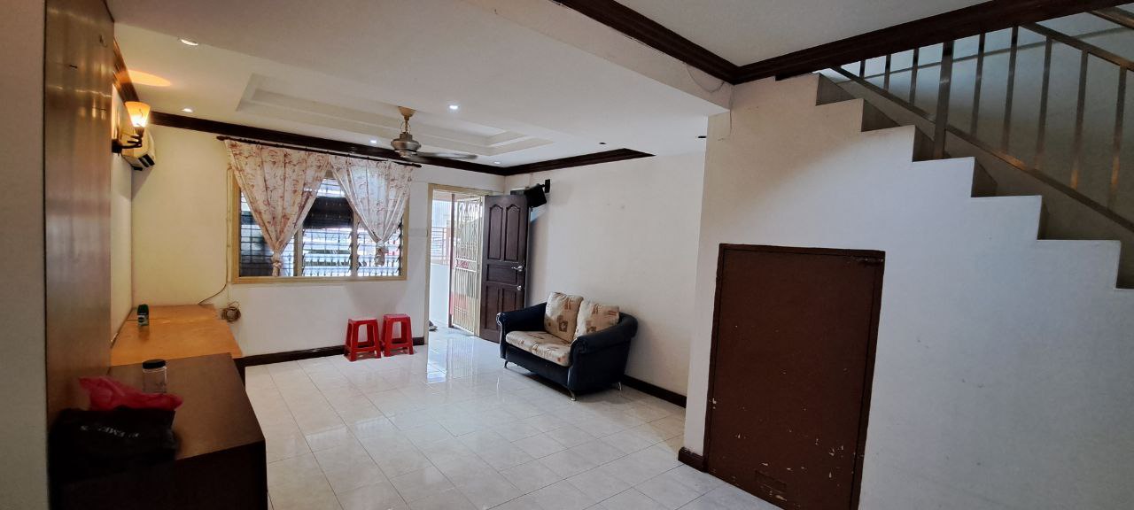 Renovated Fully Extended Kitchen Double Storey - photo 2