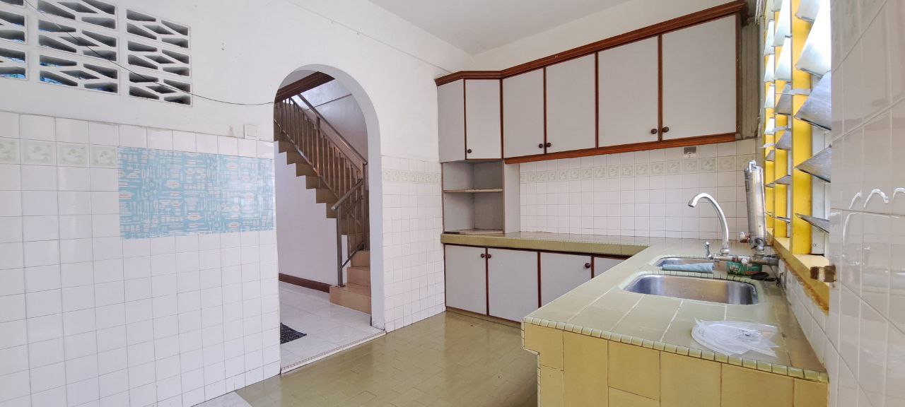 Renovated Fully Extended Kitchen Double Storey - photo 3