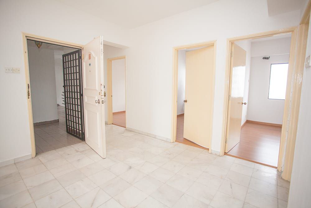 CANTIK Lots of privacy FREEHOLD Vistana Residence - photo 3