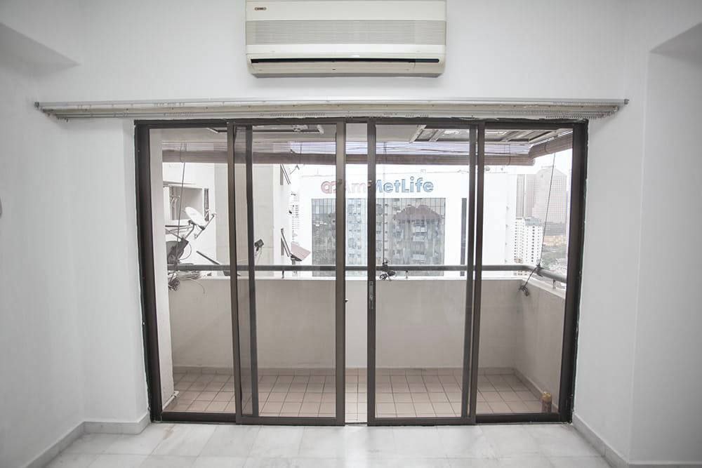 CANTIK Lots of privacy FREEHOLD Vistana Residence - photo 6