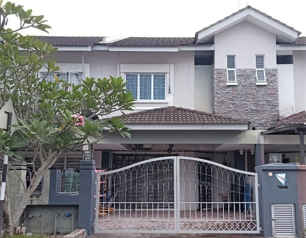 Partial Furnish 2 Stry  Taman Lily 2 Gapi Serendah - photo 1