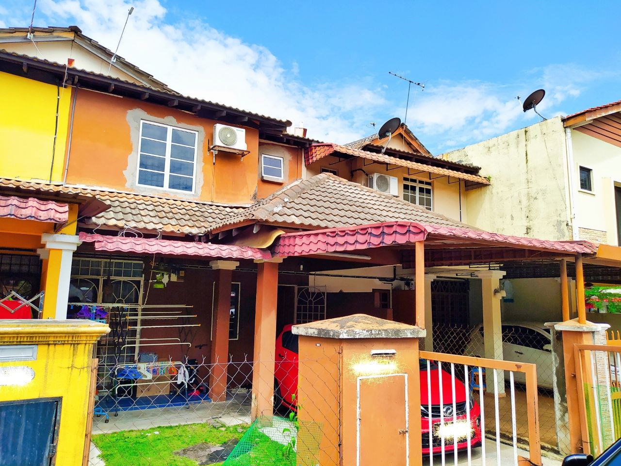 Extended Reno 4r3b 2-stry House Batu Caves