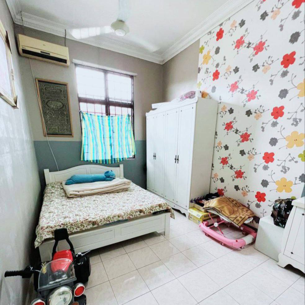 Taman Desa Melati 3, Bandar Baru Nilai - photo 10