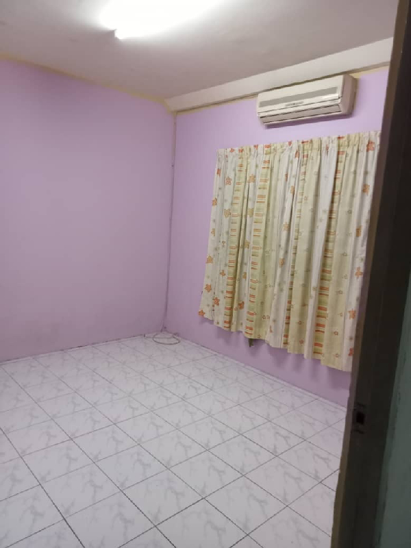 Flat Baiduri Bandar Tasik Kesuma - photo 3