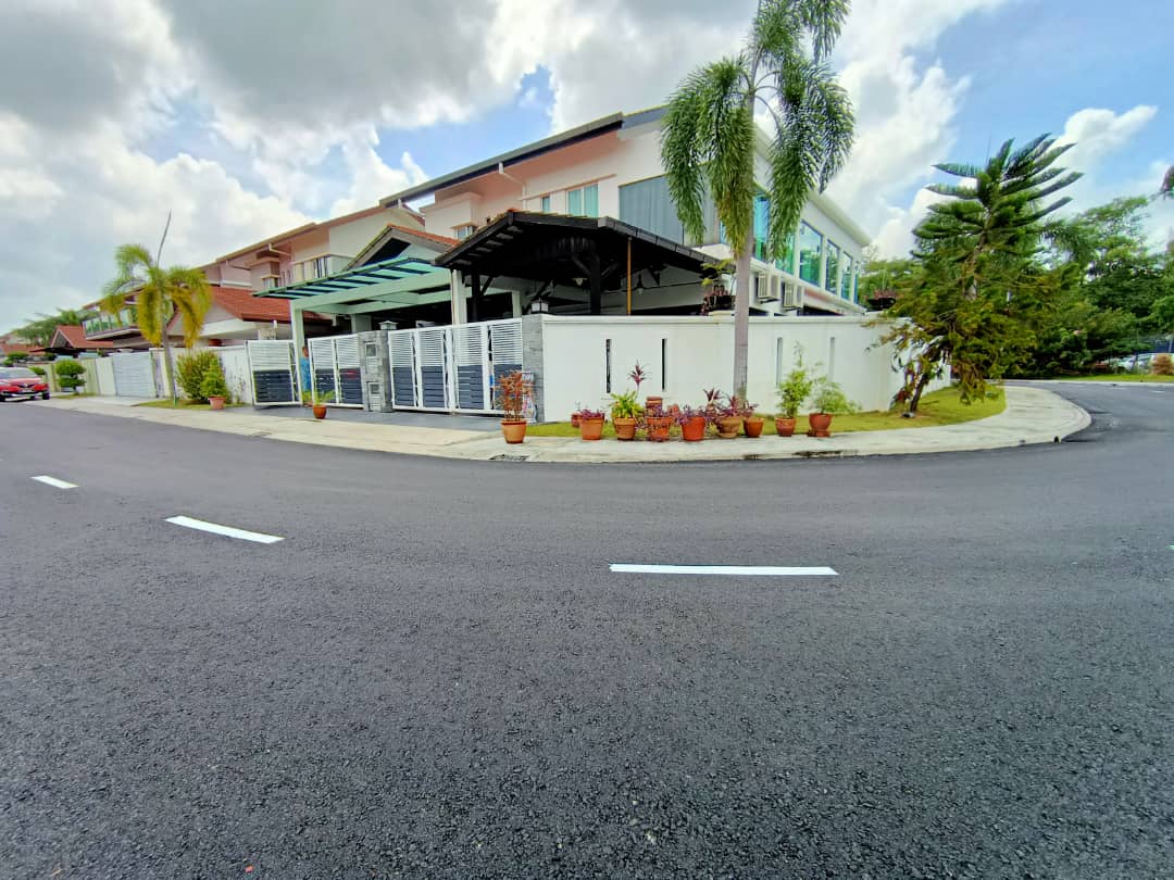 Double Storey Bungalow Corner Lot Ambang Botanic - photo 1