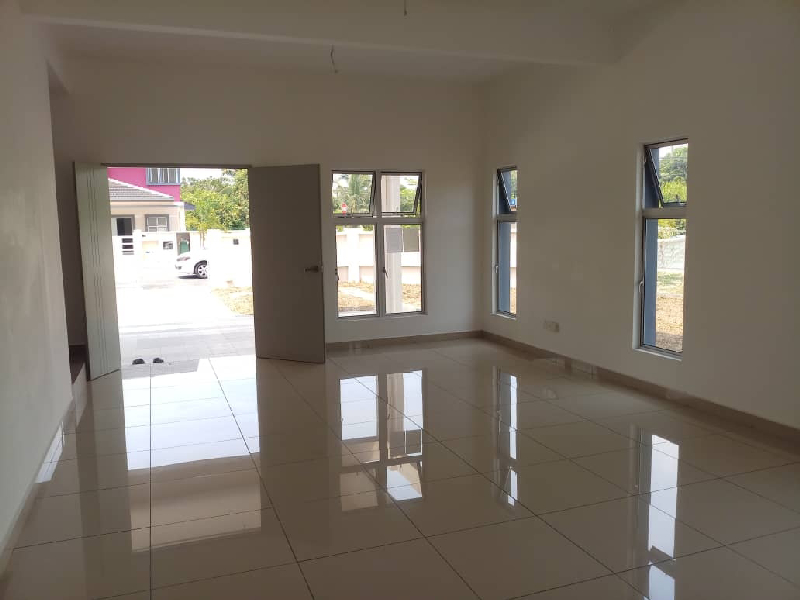 DOUBLE STOREY CORNER LOT FOR SALE Taman Jugra Unggul, 42700 Banting, Selangor  - photo 10