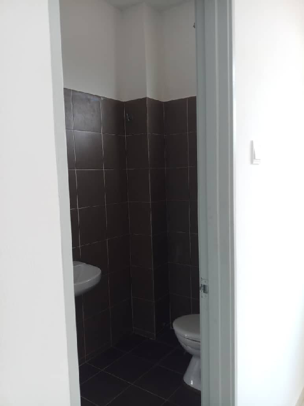 DOUBLE STOREY CORNER LOT FOR SALE Taman Jugra Unggul, 42700 Banting, Selangor  - photo 11