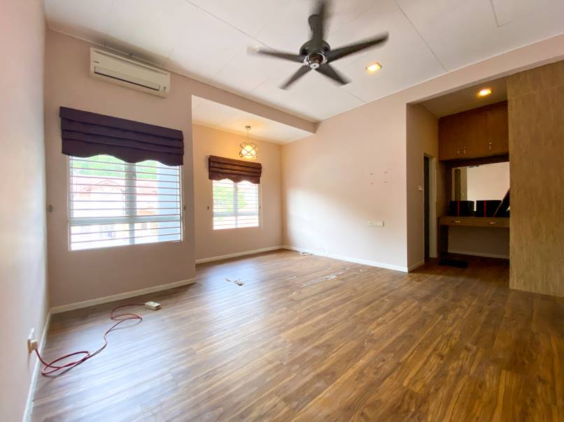 Double Storey Terrace at Sunway Kayangan Shah Alam - photo 3