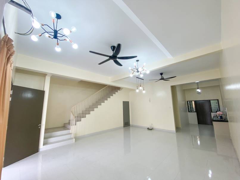 Biggest Renovated Unit 2 Storey Terrace Cherry 2 - photo 2