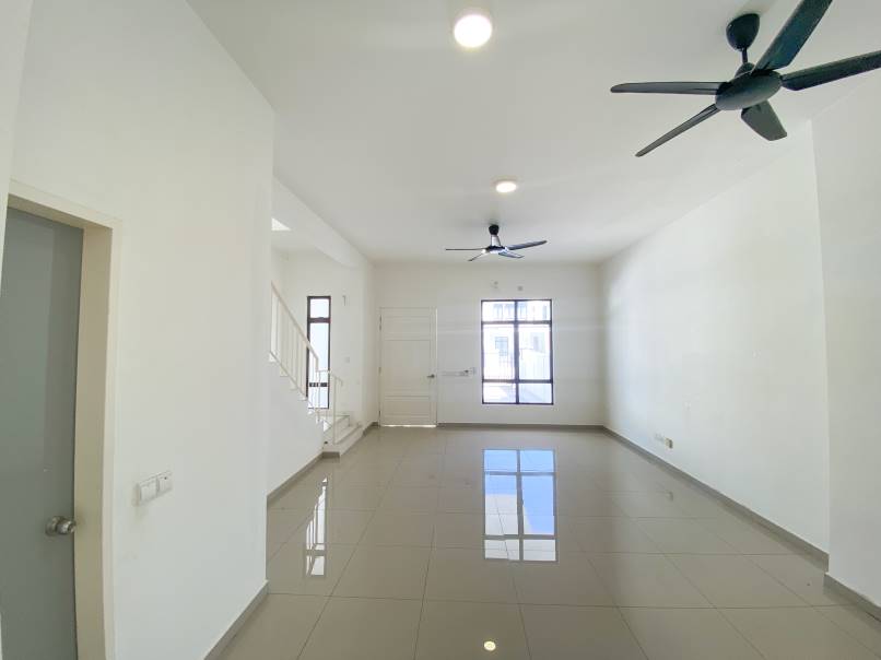 2 Storey Terrace Graham Garden For Sale - photo 4