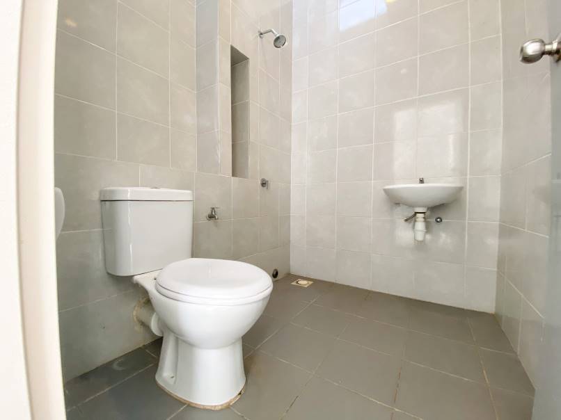 2 Storey Terrace Graham Garden For Sale - photo 11