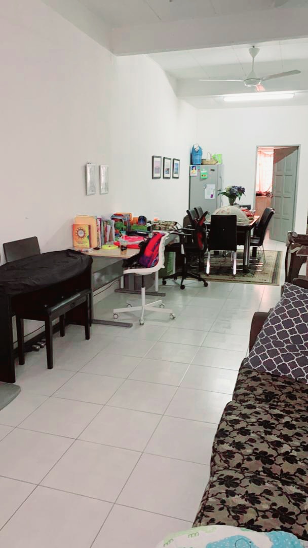 Single Storey Bandar Putera 2, Klang - photo 2