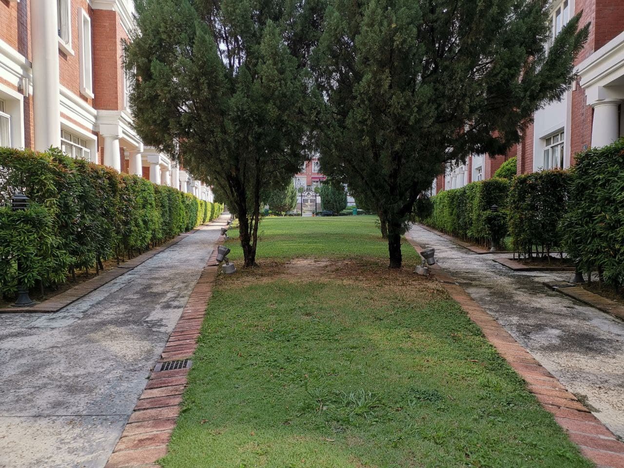 4 STOREY SEMI DETACHED HOUSE, DUTAMAS, MONT KIARA - photo 8