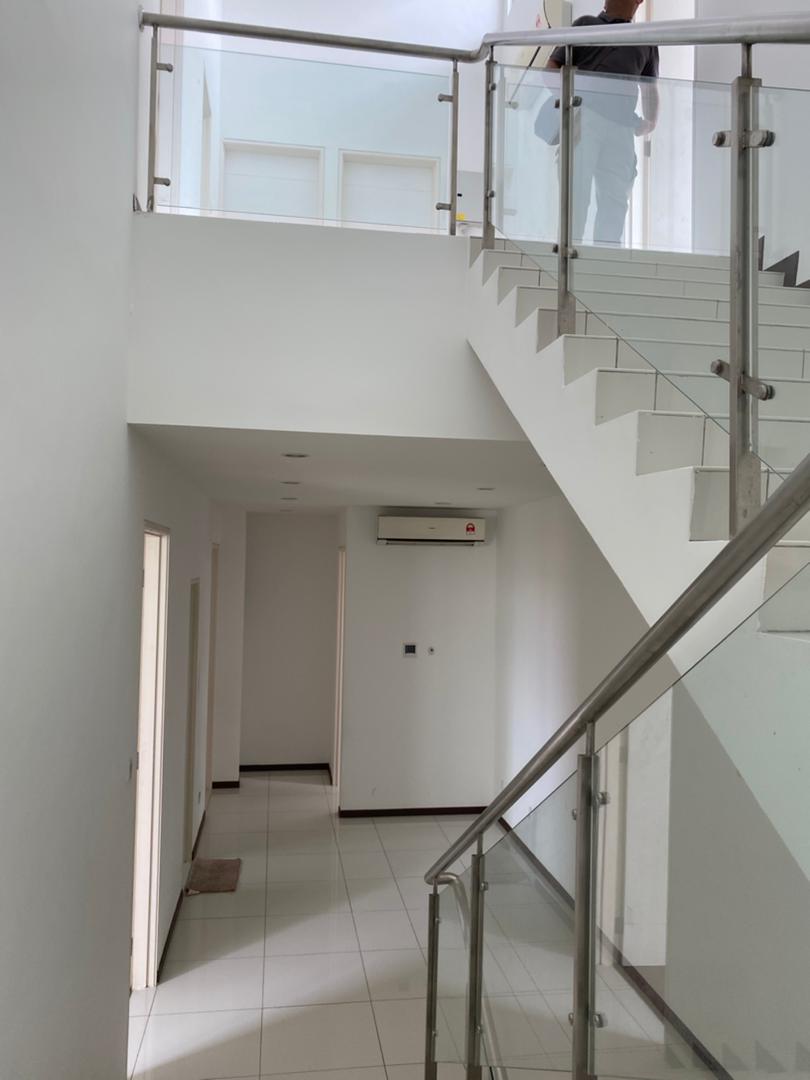2 STOREY CASA VIEW, CYBERSOUTH - photo 11
