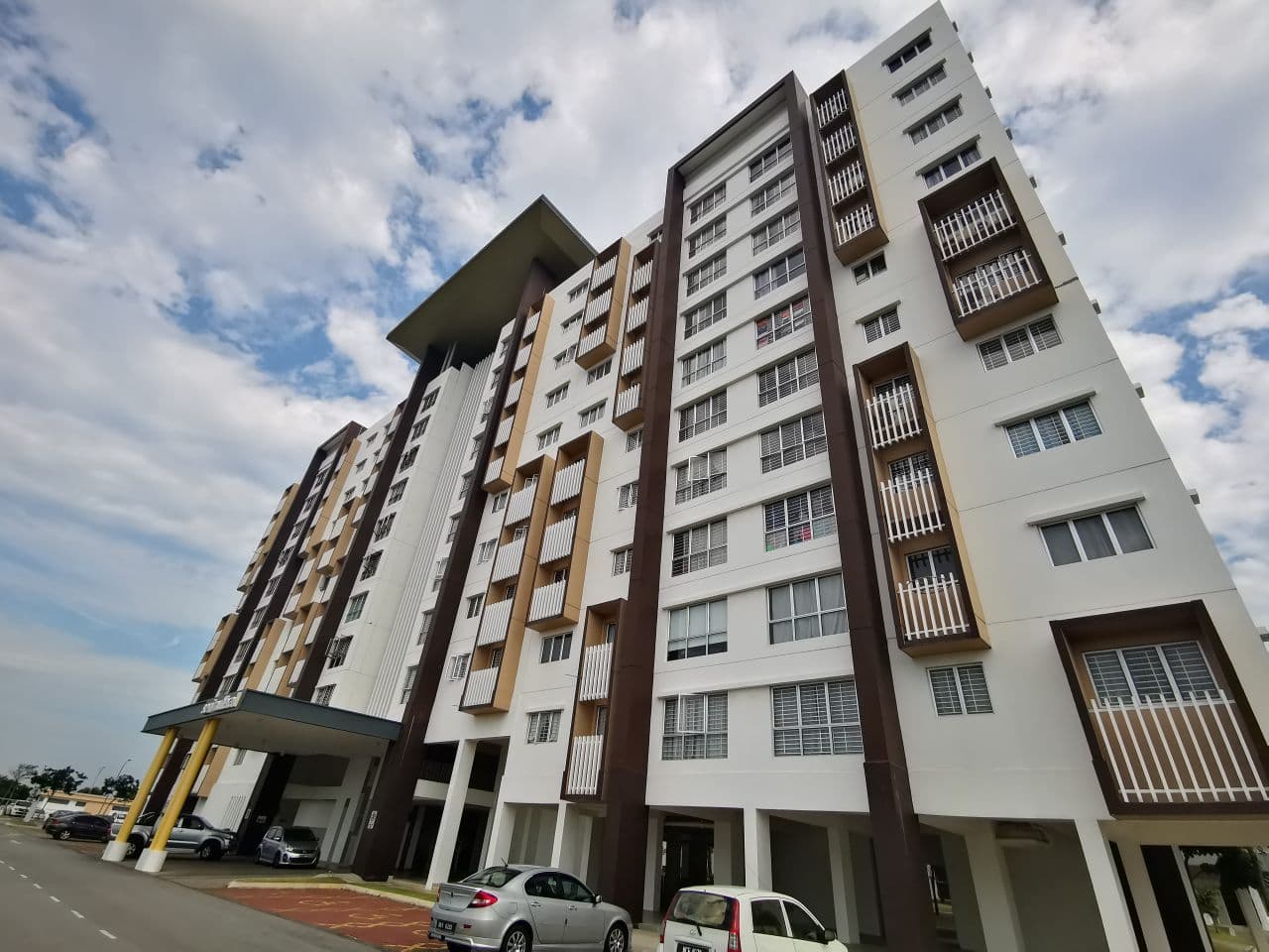 Seri Mutiara Apartment, Setia Alam - photo 1