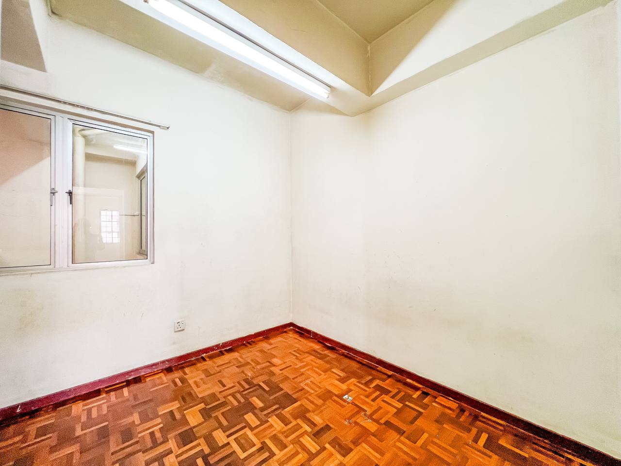 BAYU TASIK CONDOMINIUM CHERAS - photo 8