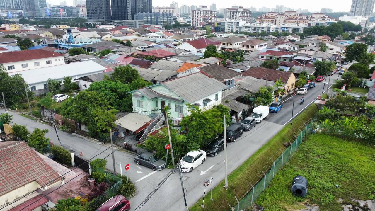 BUNGALOW LOT JALAN SS9A SUNGEI WAY - photo 9