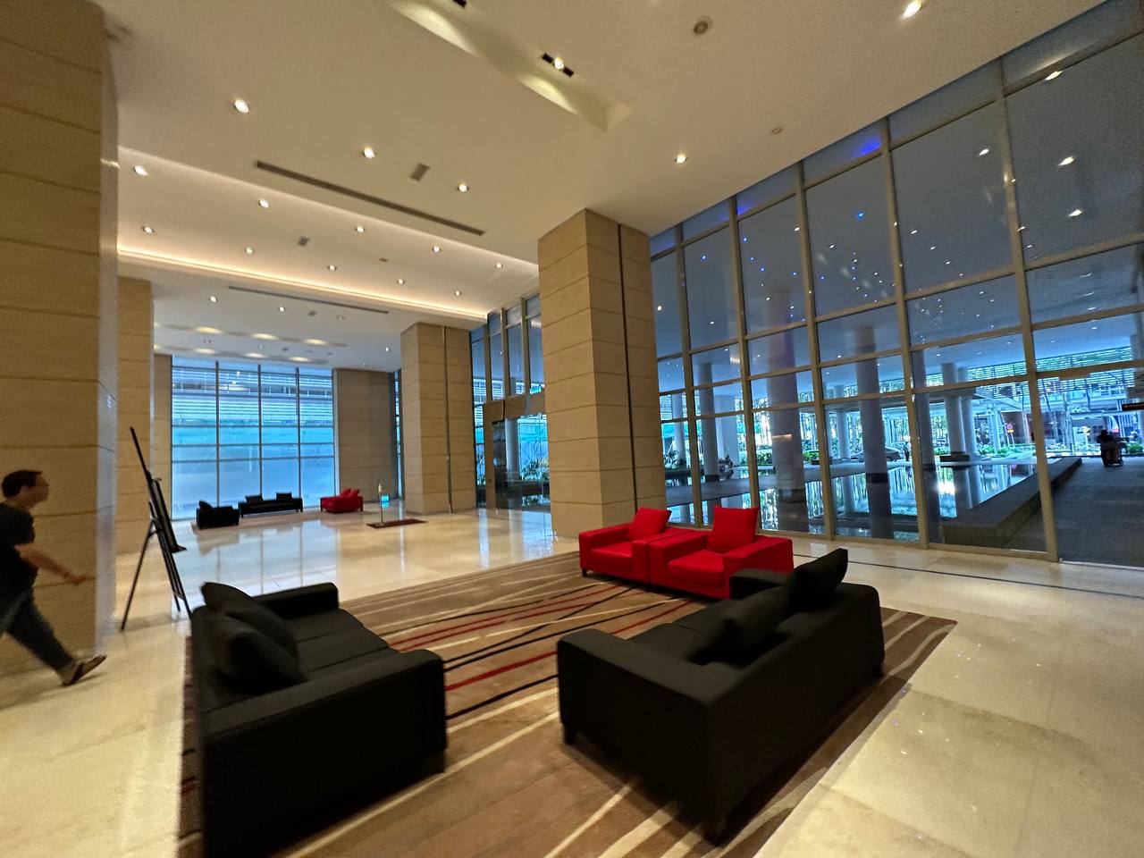 Fully Furnished Cond ...