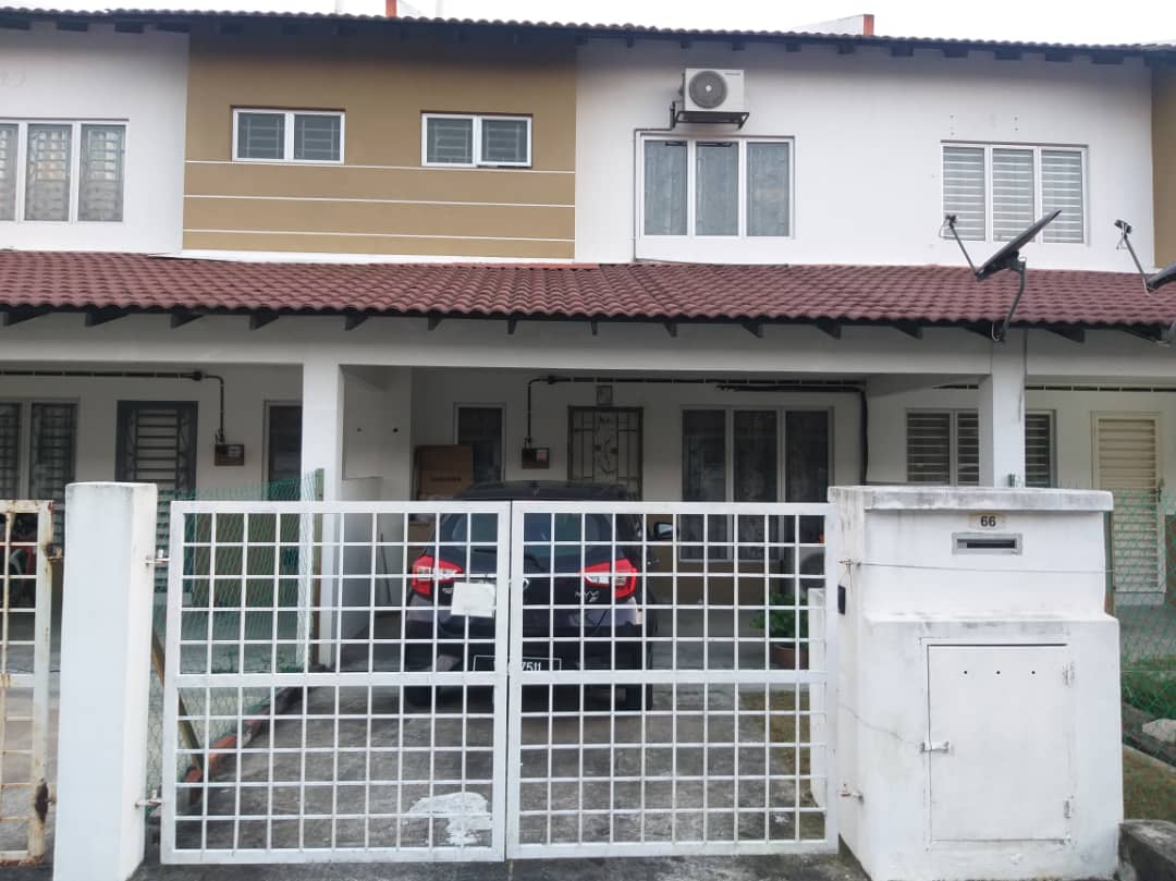 ADA FREE GIFT Teres 2 Tingkat Bandar Saujana Putra