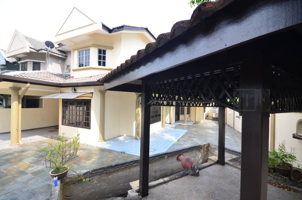 Renovated Corner Double Storey Seksyen 7 Shah Alam - photo 8