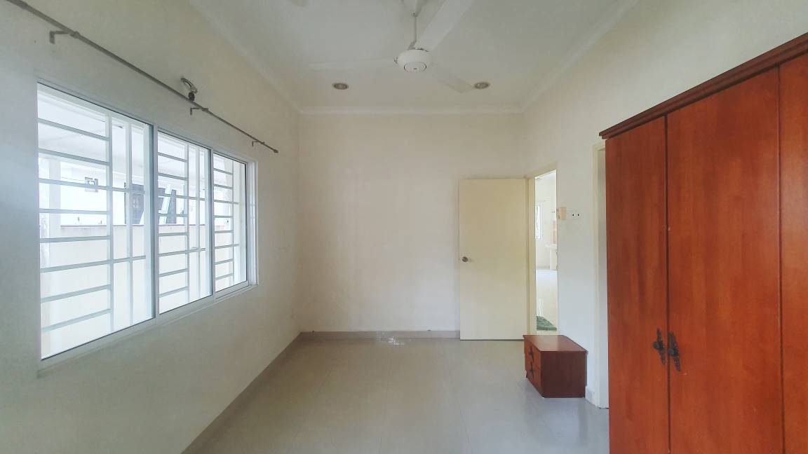 1Sty Bungalow at Taman Universiti, Kelana Jaya - photo 9