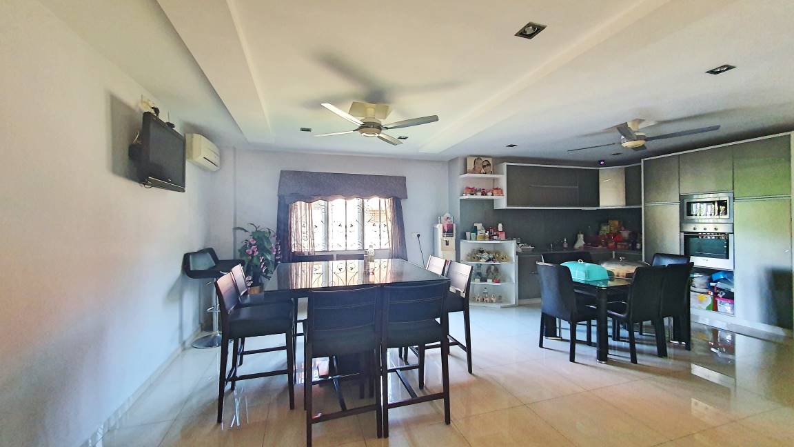 3 Storey Bungalow at Seksyen 2, Shah Alam - photo 5