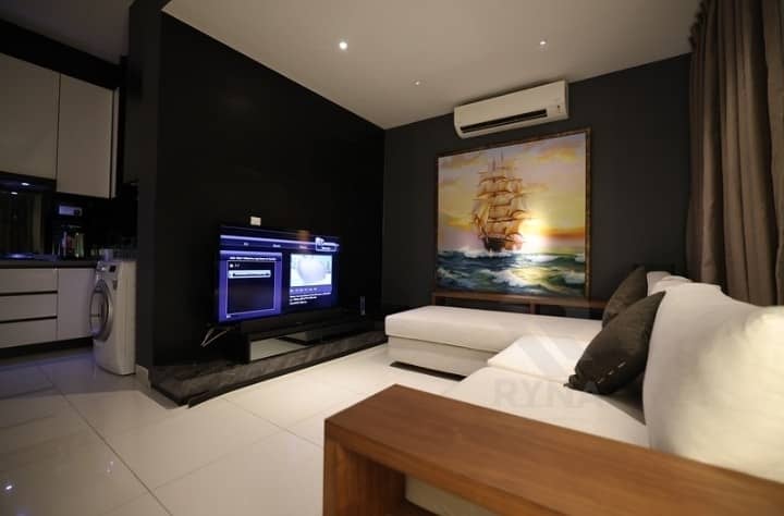 RENOVATED  FULLY FURNISHED EIGHT KINRARA CONDO - photo 3