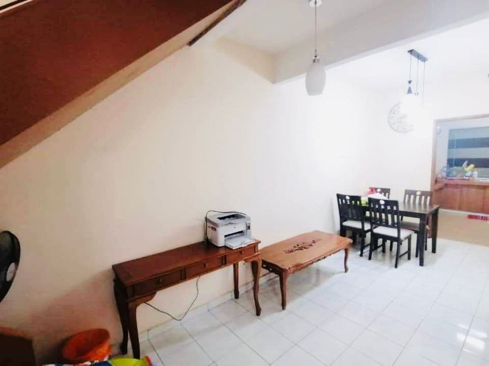 2 STOREY TERRACE TAMAN SUBANG PERDANA SEKSYEN 2 - photo 5