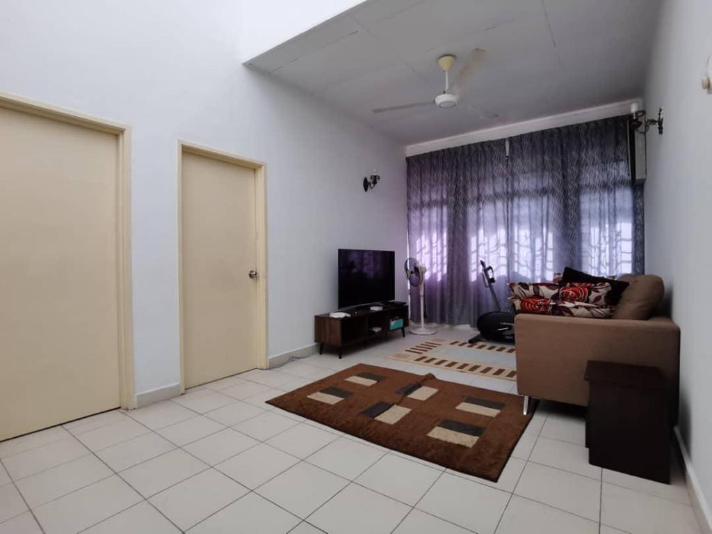 Double Storey Jalan Rabung, Bukit Jelutong - photo 7