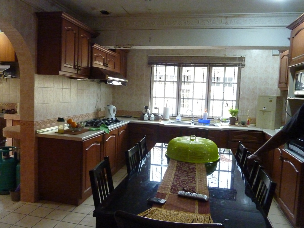 DOUBLE STOREY BUNGALOW SEKSYEN 8 SHAH ALAM - photo 2