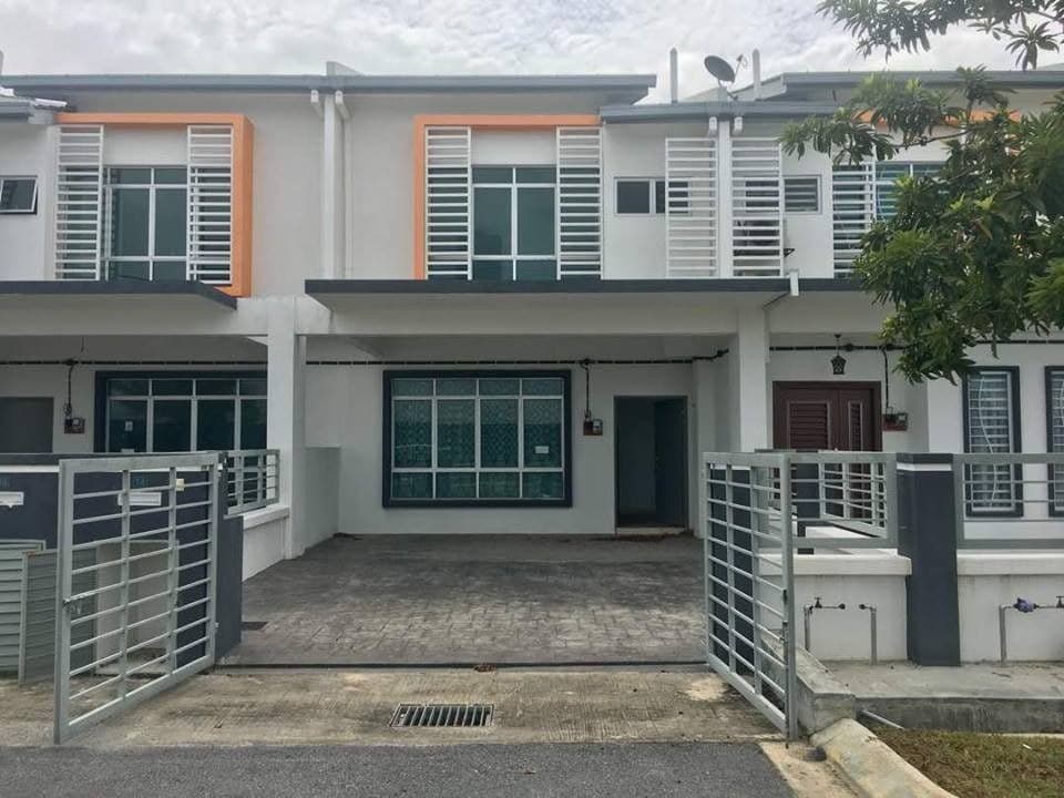 2 STOREY HILLPARK PUNCAK ALAM PINES - photo 1