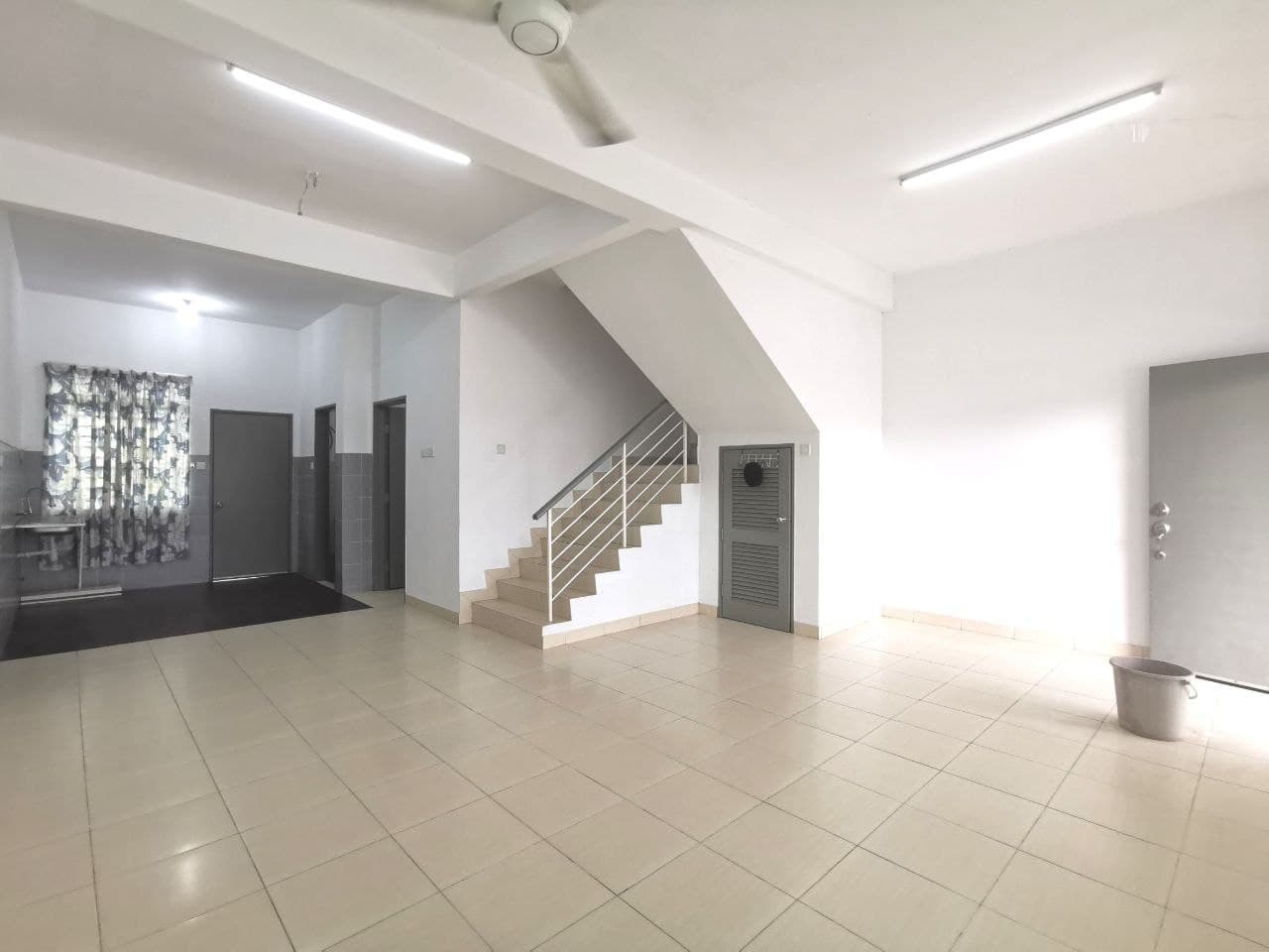 2 STOREY HILLPARK PUNCAK ALAM PINES - photo 2