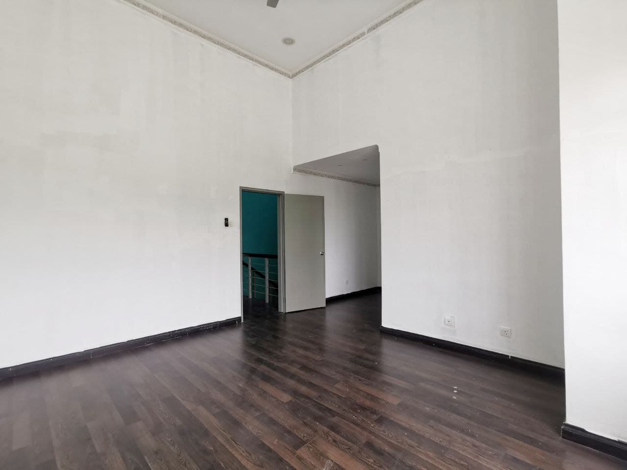 2 STOREY TERRACE HOUSE AZALIA TTDI GROVE KAJANG - photo 2