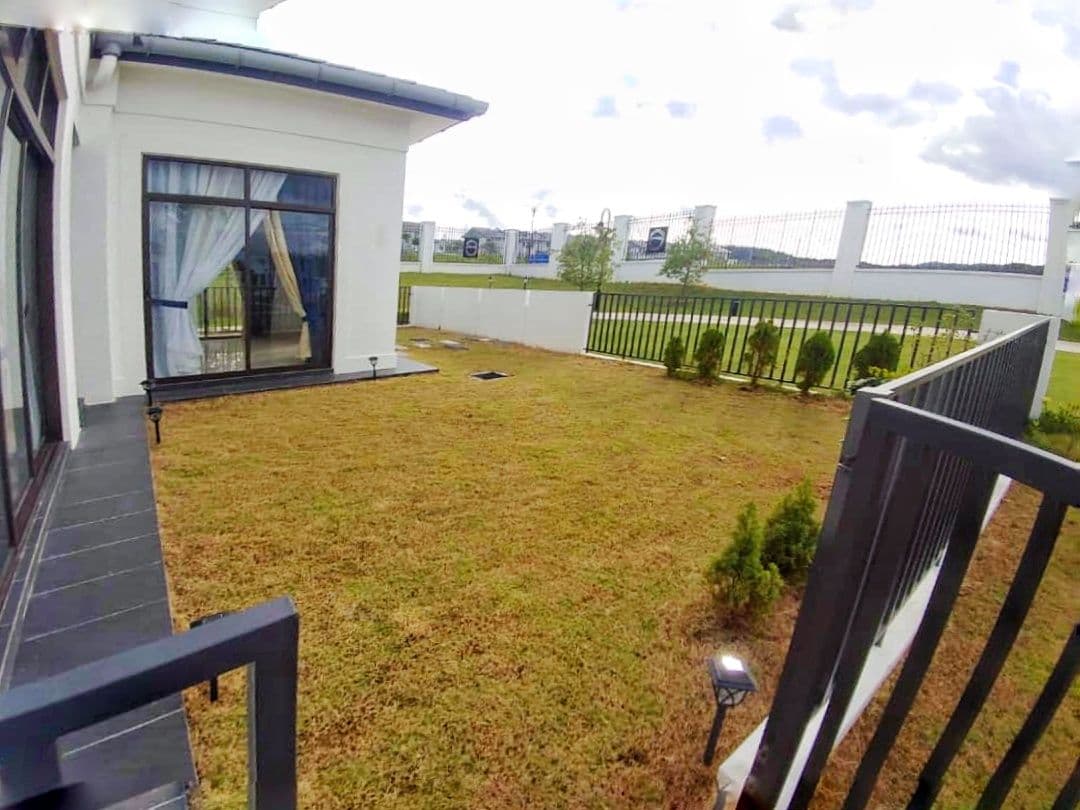 Double Storey Endlot, Eco Grandeur, Avenham Garden - photo 3