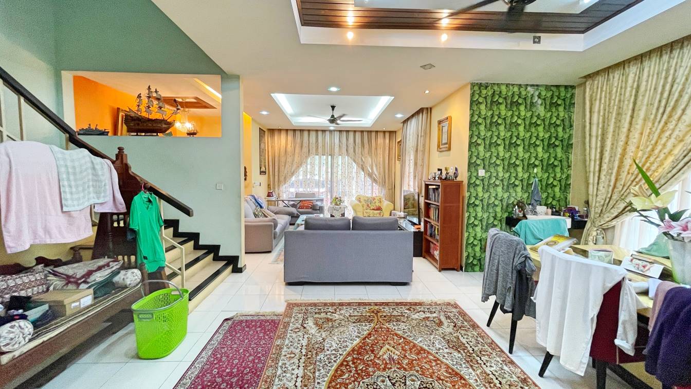 2 Storey at Jalan Jeriji, Bukit Jelutong - photo 3