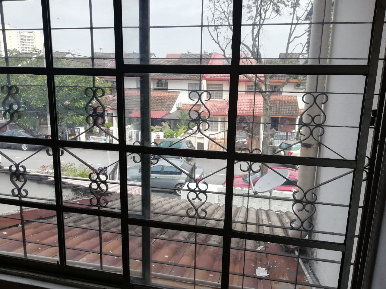 Double Storey End Lot USJ Partial Furnish - photo 7