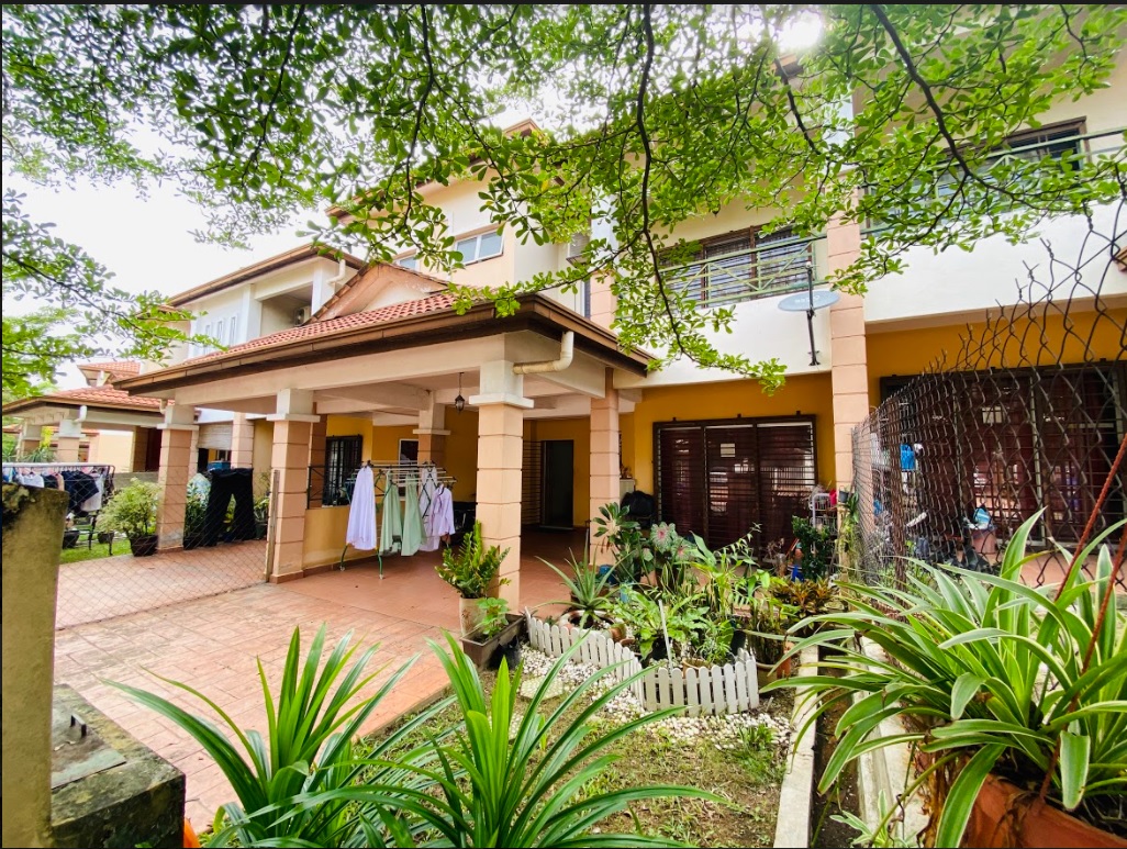 REDUCEDD 2sty Desa Alam Seksyen 7 Shah Alam - photo 1
