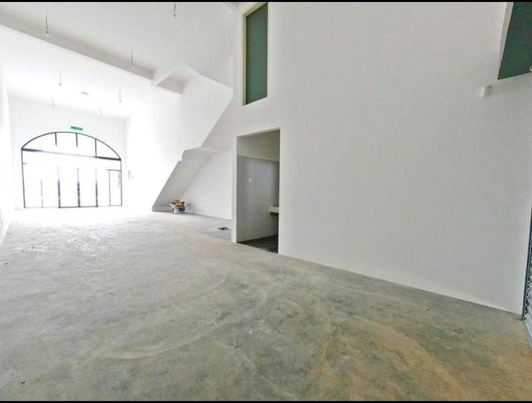 ESPLANAD 2sty Shoplot Ecograndeur Puncak Alam - photo 4