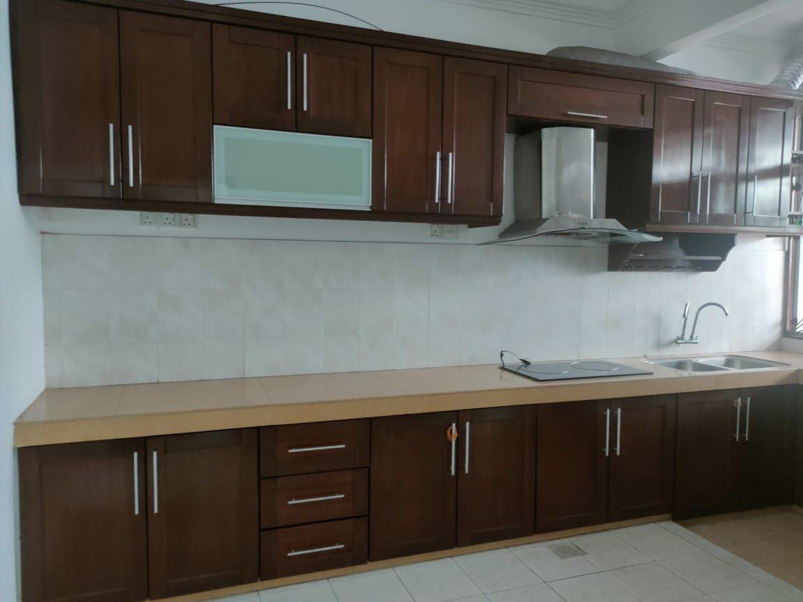 NICE RENOVATED WITH KITCHEN CAB 2sty Bdr Parkland - photo 5