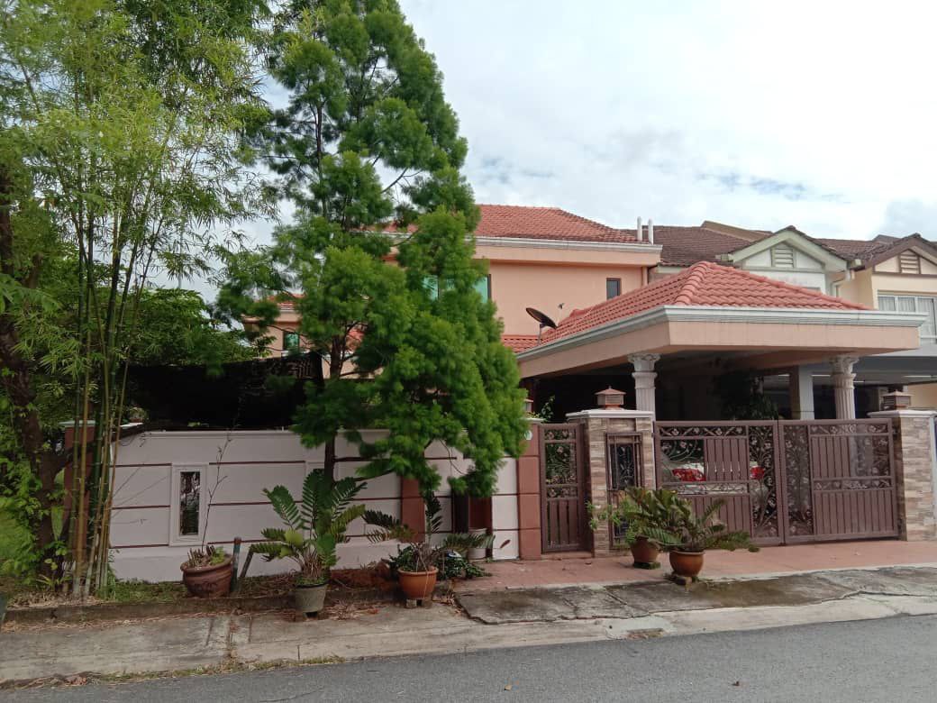 PARTLY FURNISH ENDLOT 2sty Bandar Botanic - photo 3