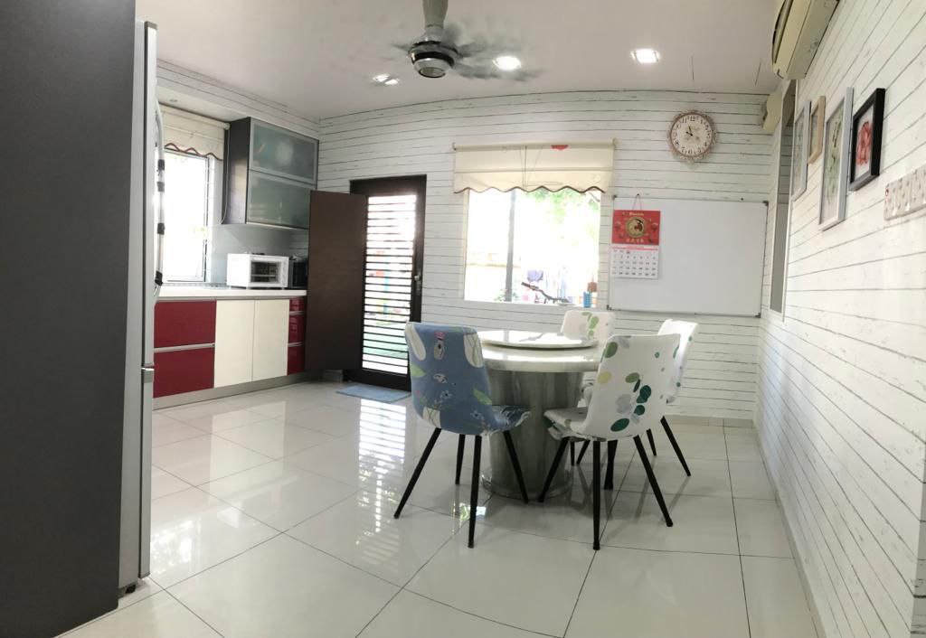 ENDLOT BANDAR BOTANIC PARTLY FURNISH 2sty - photo 4
