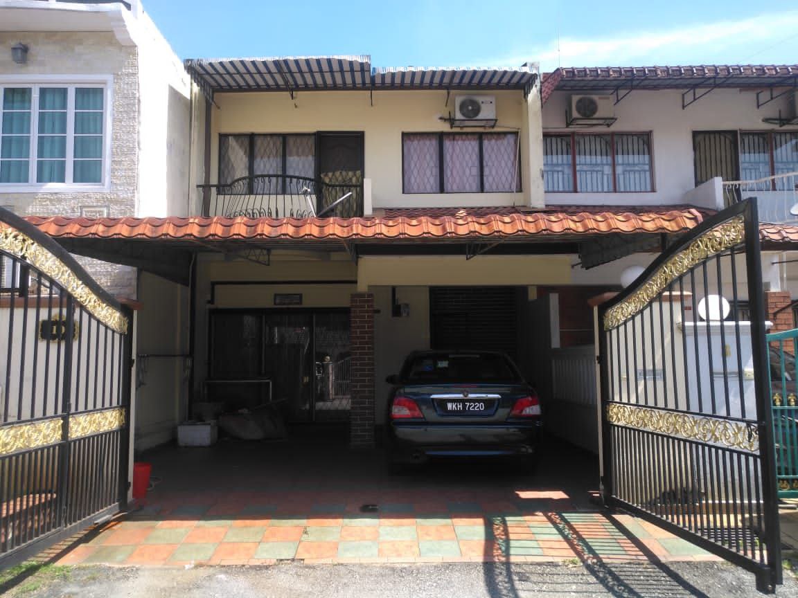 FULLY RENOVATED 2sty Selayang Utama - photo 8