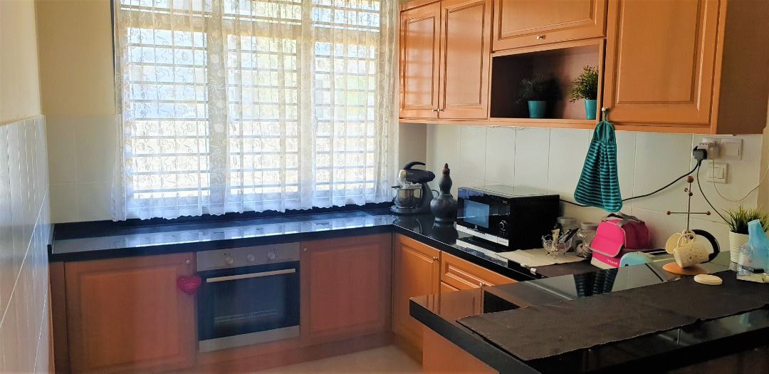 PARTLY FURNISH REDUCED PRICE 2sty Bungalow Puncak - photo 3