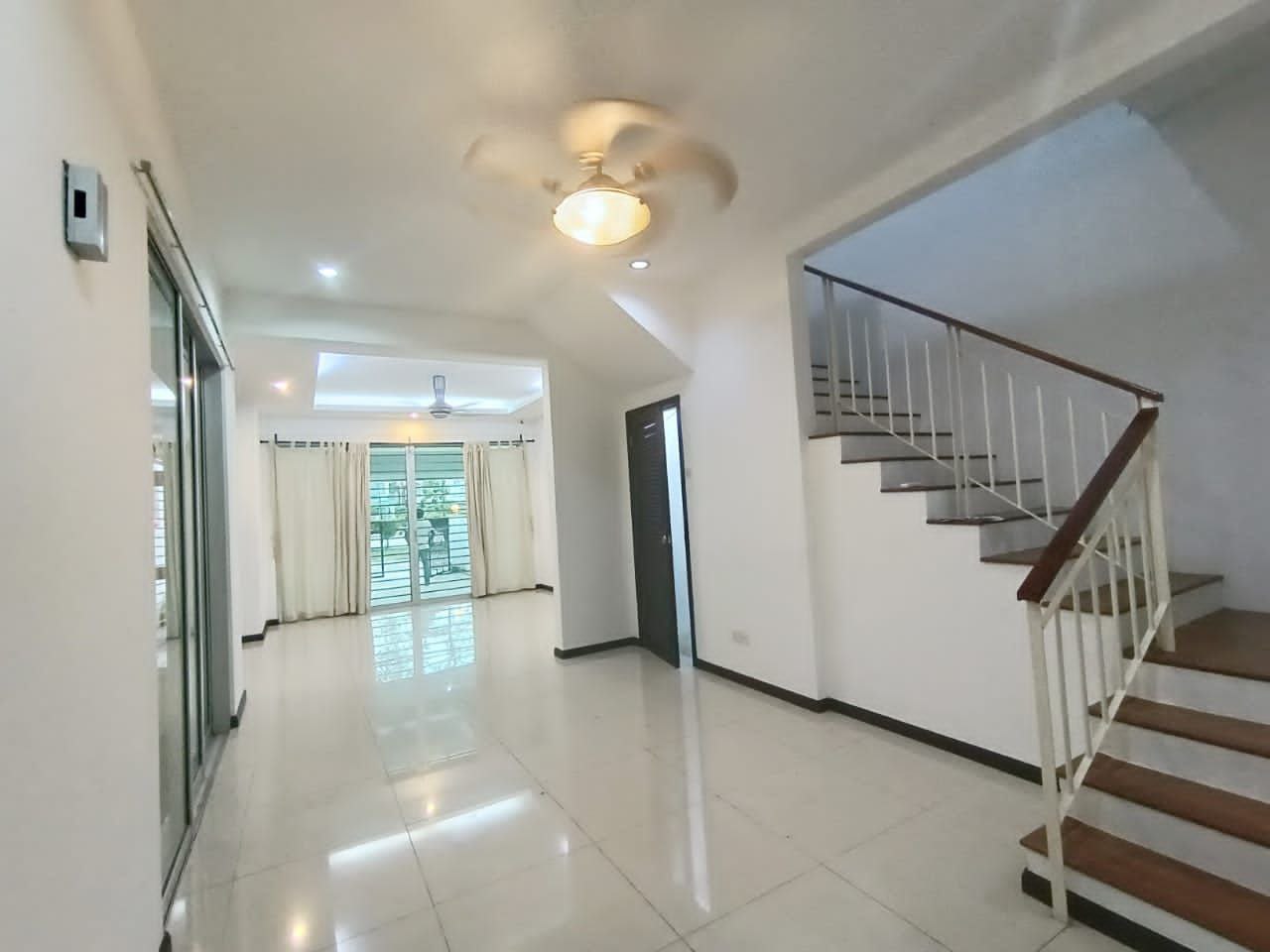 LOWER THAN MARKET 2sty Spira Alam Impian - photo 2